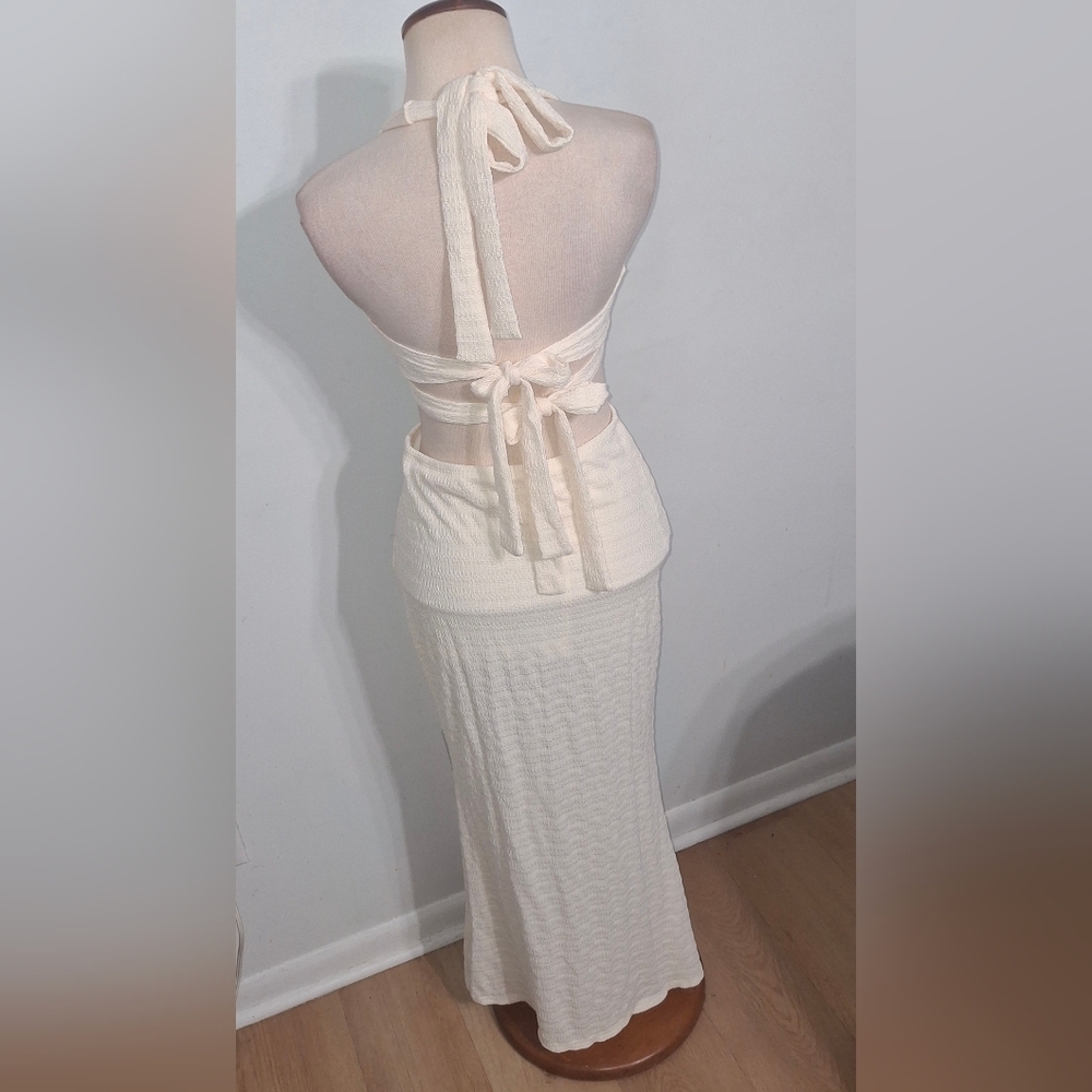 SHEIN Cream Backless Halter Dress- W SZ Med - 6 - Picture 5 of 7